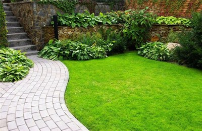 小區(qū)園林養(yǎng)護(hù)成本解析與專業(yè)服務(wù)選擇——以連然園林、當(dāng)涂園林為例